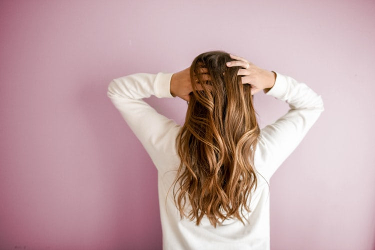 HOW TO REMOVE YOUR SEW IN EXTENSIONS AT HOME.